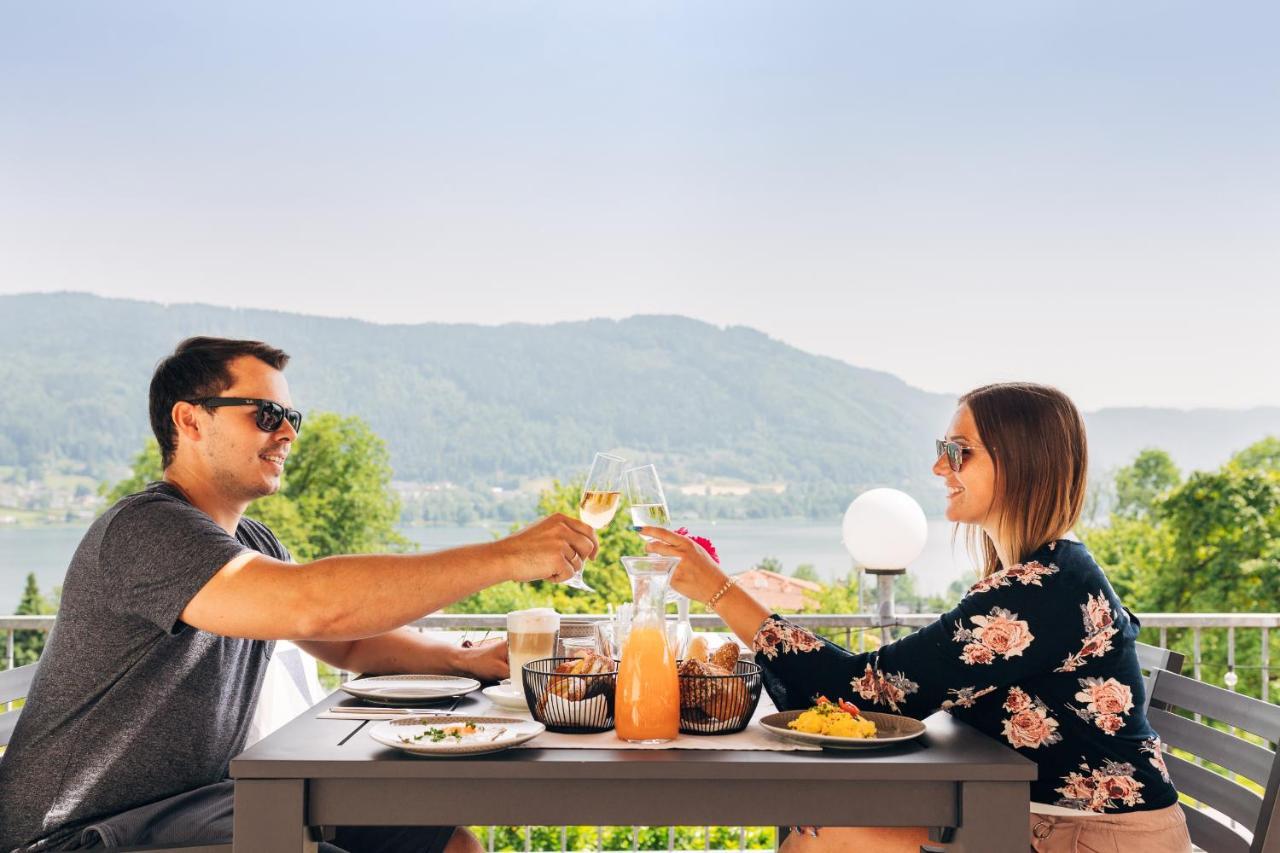 Gasthof Nindler Hotel Steindorf am Ossiacher See Buitenkant foto